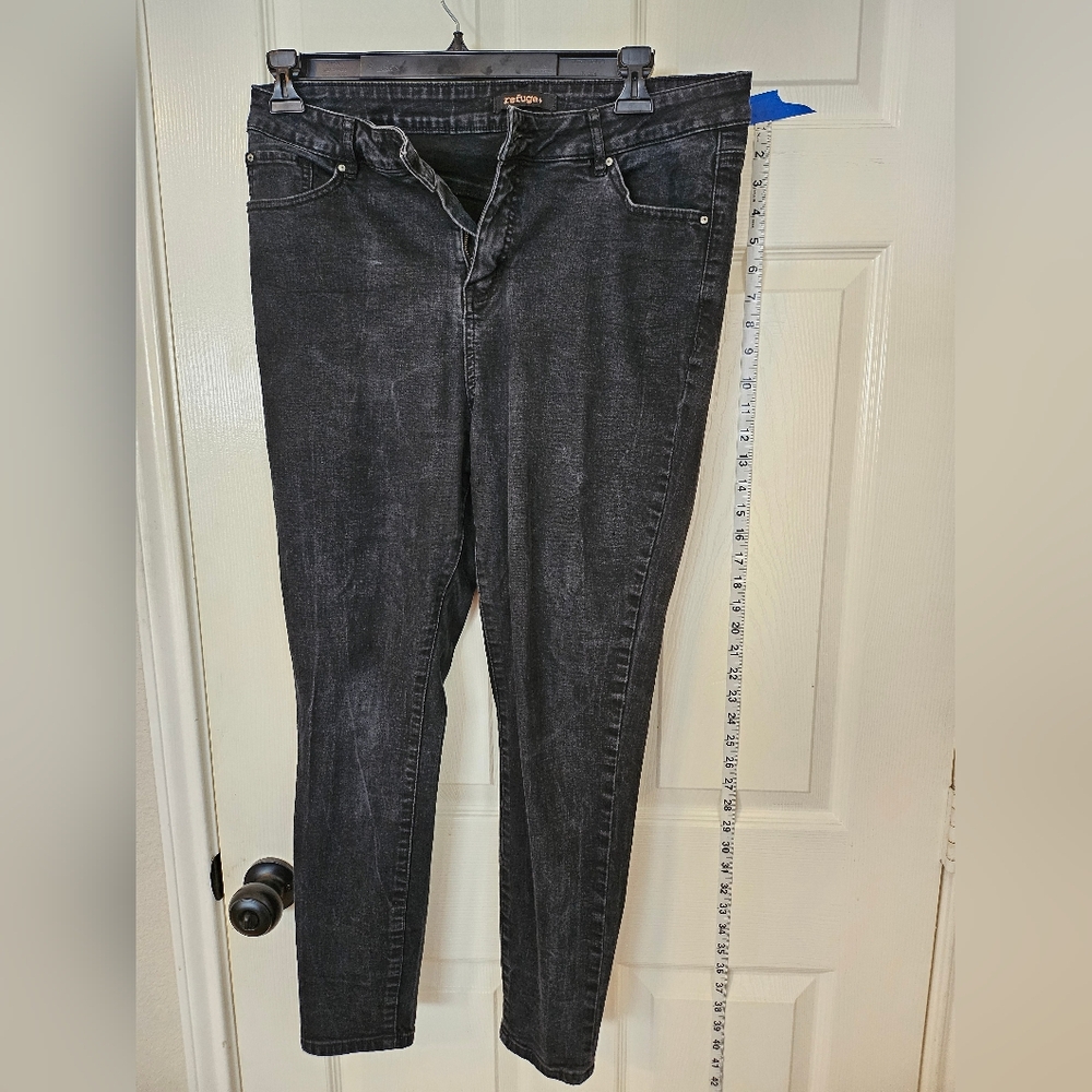 Women's Black Jeans